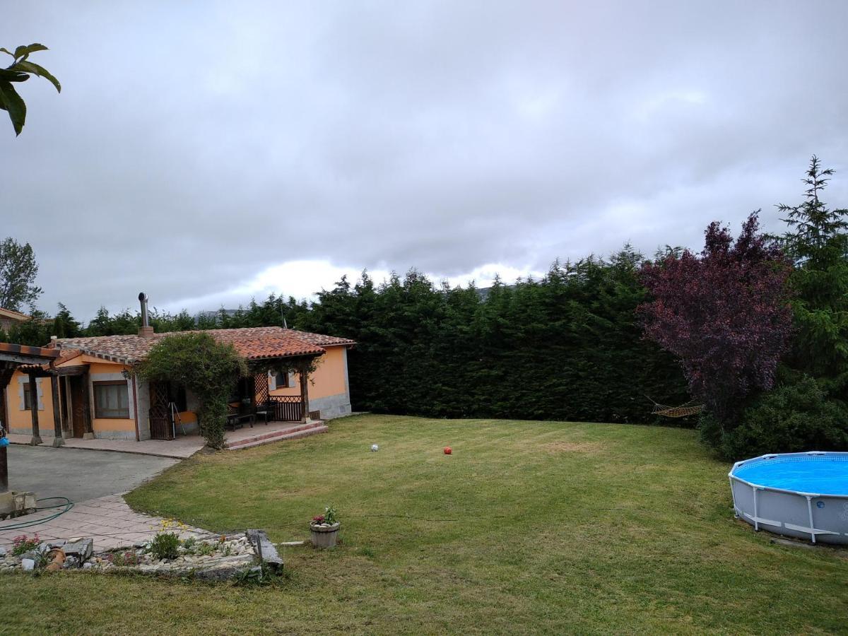 Casa Las Ninas Quintanahedo Exteriör bild