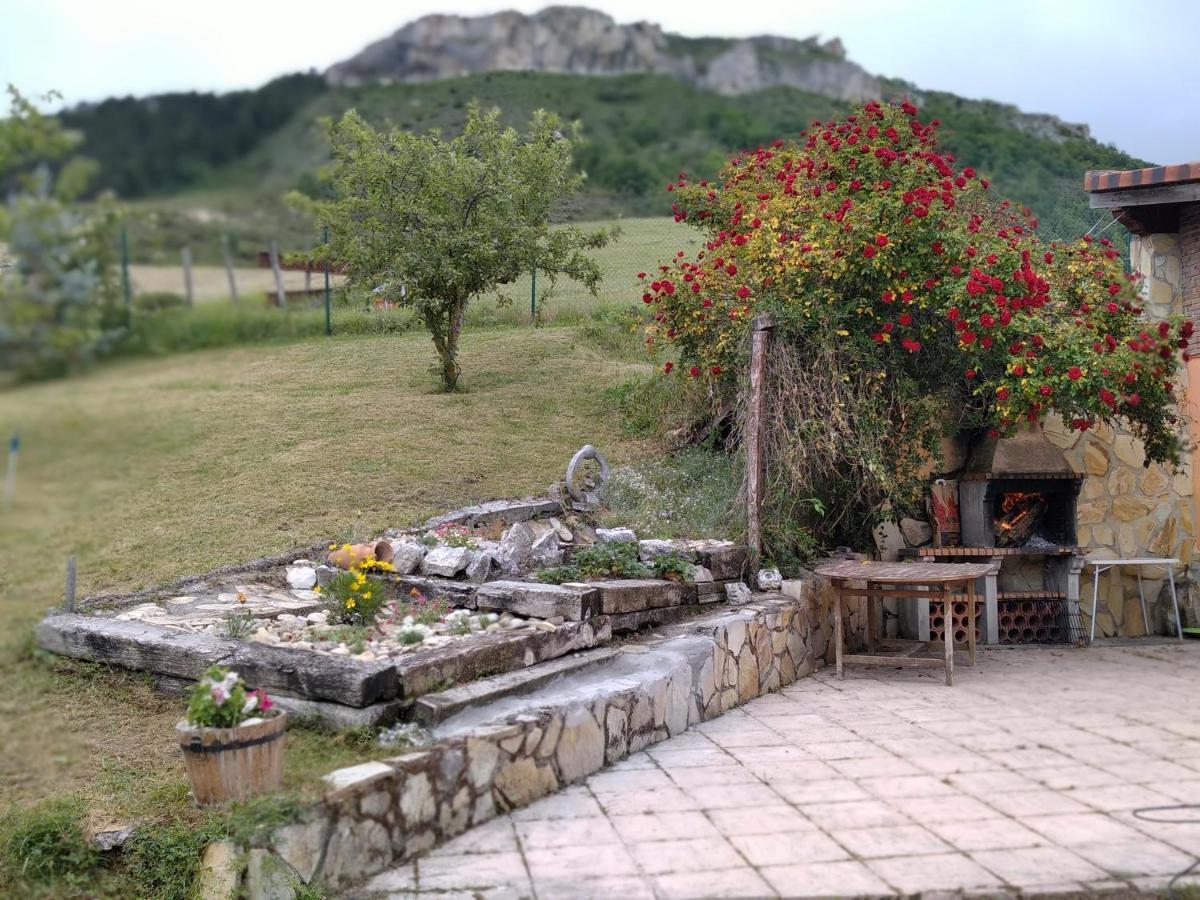 Casa Las Ninas Quintanahedo Exteriör bild